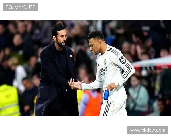 穆帅或回归皇马阿韦洛亚助阵